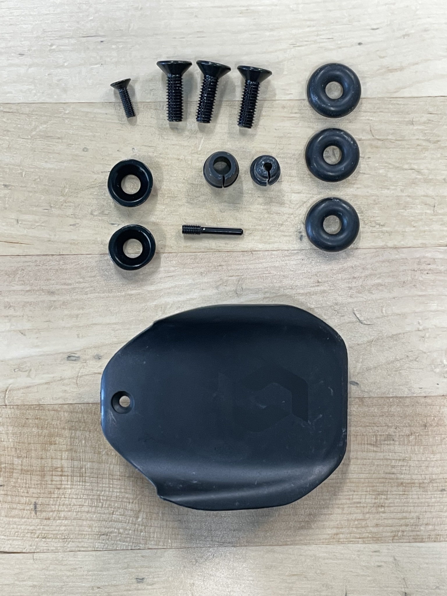 Scott Mahle Battery/Wire Mount