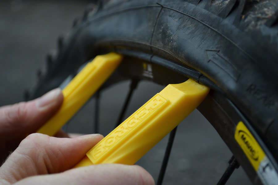 PEDROS Tire Lever Pair - Yellow